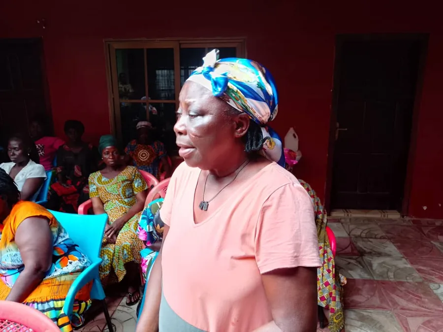 A GROW participant speaking during a community session